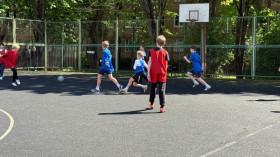 Супер-финал по мини-футболу среди 5-6 классов.